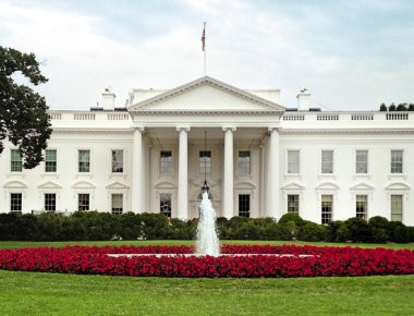 Η Ουάσιγκτον χαιρετίζει το τέλος της 